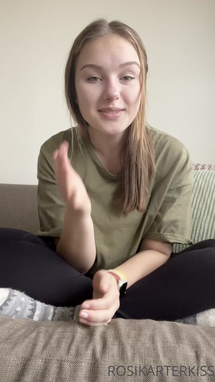 scandalous cosplaying rosikarterkiss onlyfans