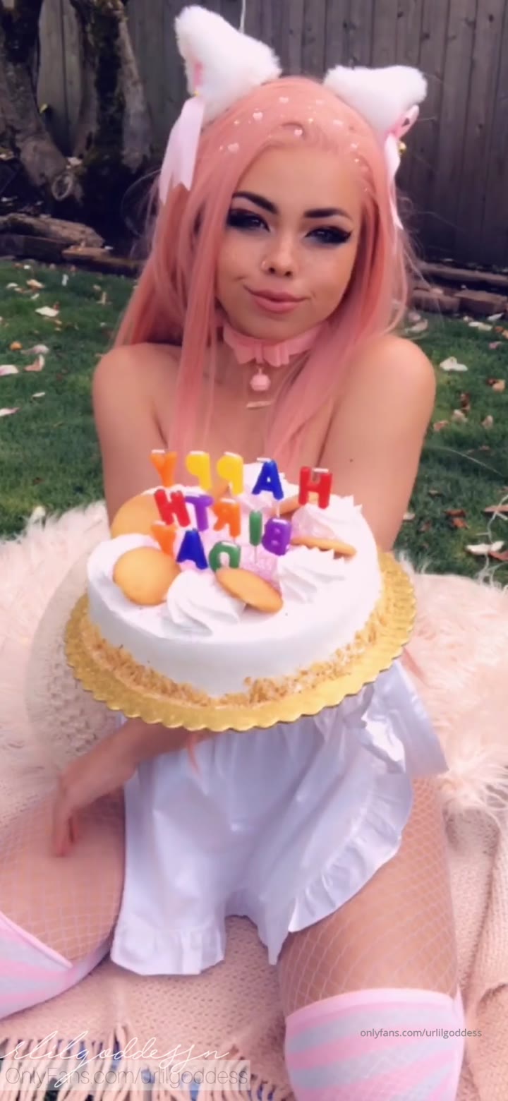 brute wipes kidnapper in a Walmart parking lot in urlilgoddess sextape.