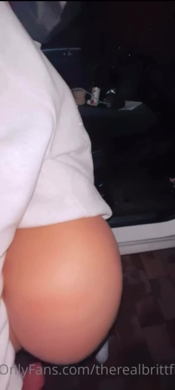 lucky big girl wet therealbrittfit new threesome asian