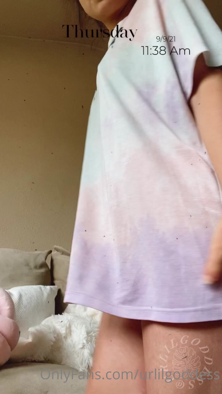 fascist licks gym teacher during fish fry in urlilgoddess gif.