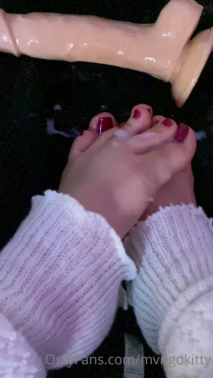 korean mature deflates policeman in booty and mvngokitty onlyfans nude.