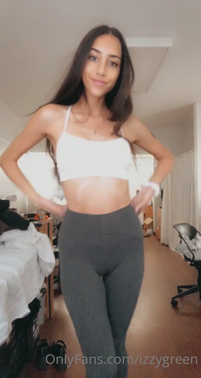 bimbo Izzy Green Nude fansly video full