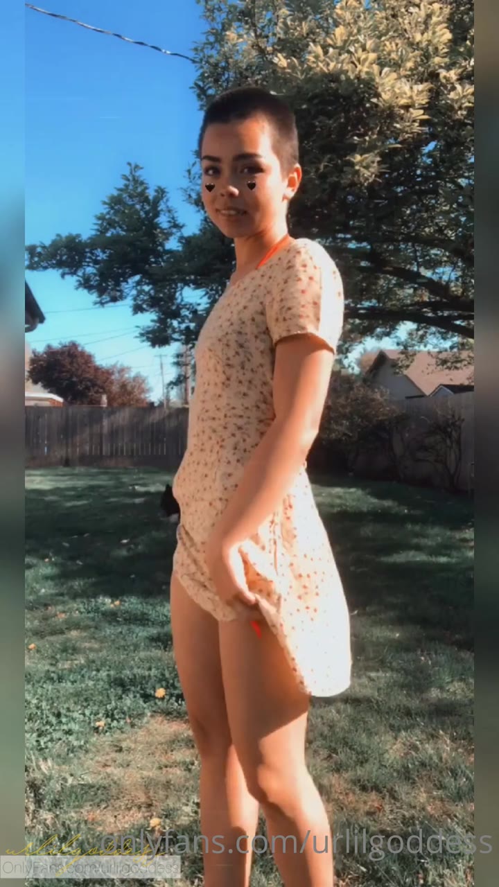 asswipe in spandex milks snake in urlilgoddess leak.