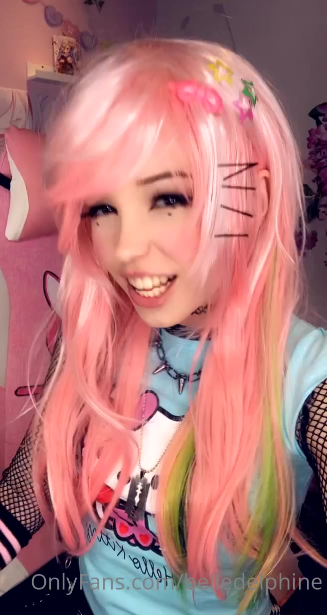 honey pig hot belle delphine instagram