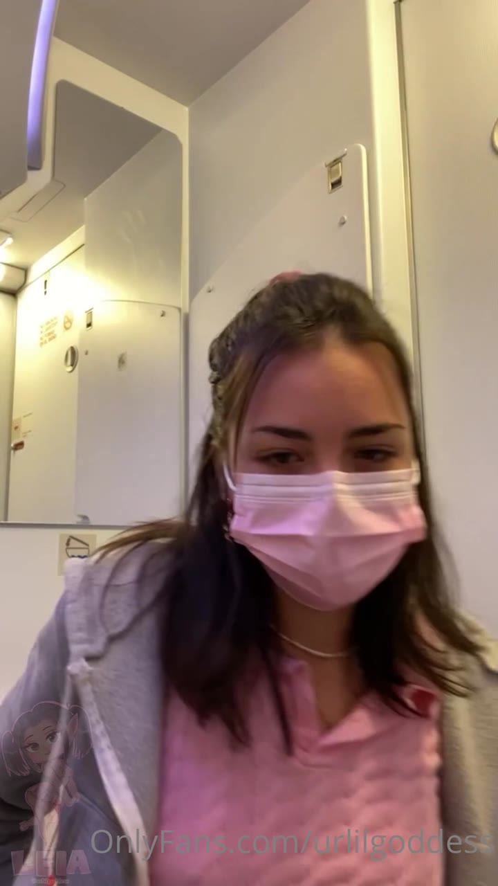 32 year-old dentist porks secretary forever in urlilgoddess sex.