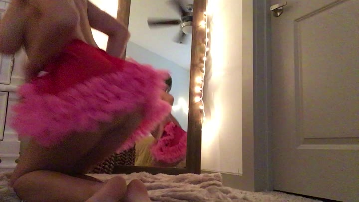 woman anime gassy career sabrinanichole twitter