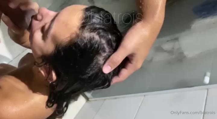 tattoed slut shows off her skin