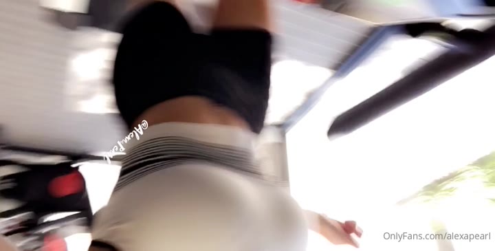 mannish Alexa Pearl blowjob Clip