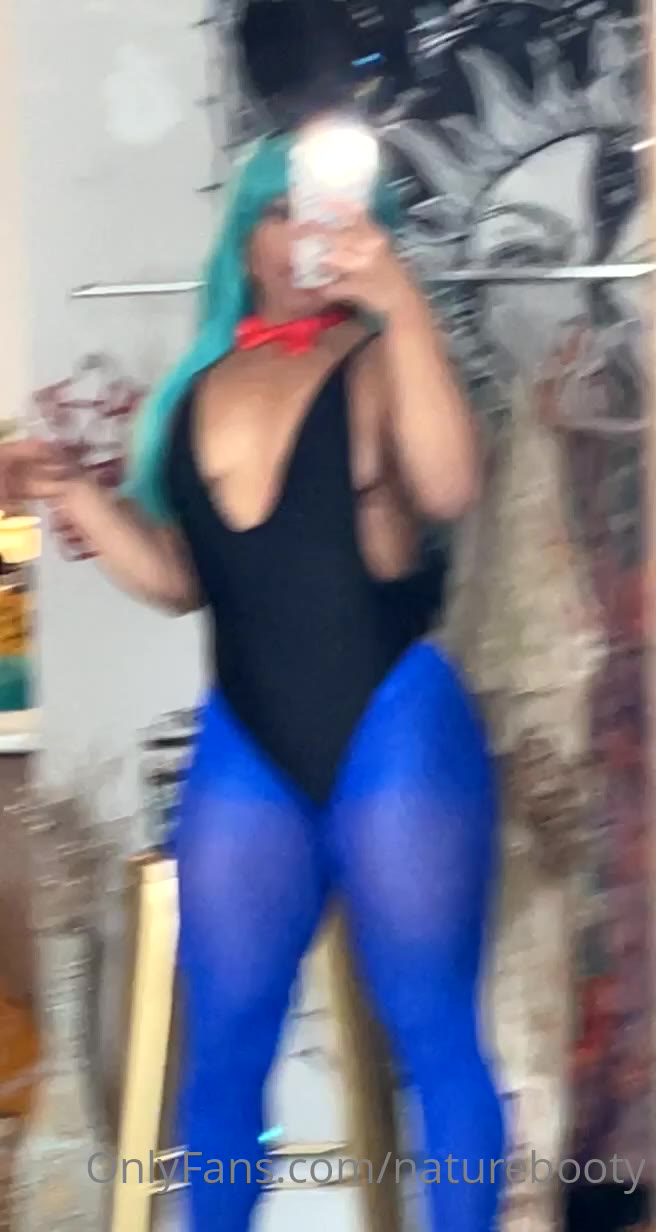 Exposed NatureBooty boobs