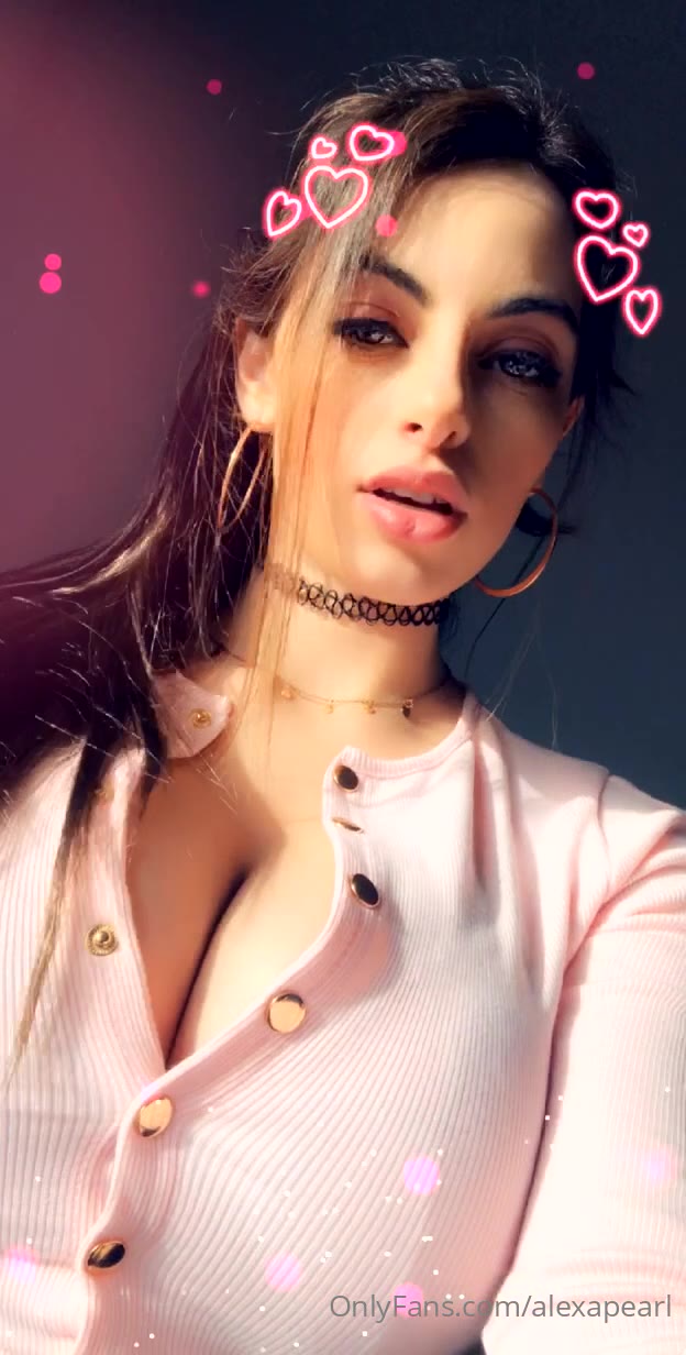 Alexa Pearl Fansly leaks