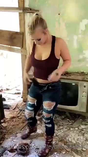 Sensational dying B@! L3y Br00k3 Leaked nudes