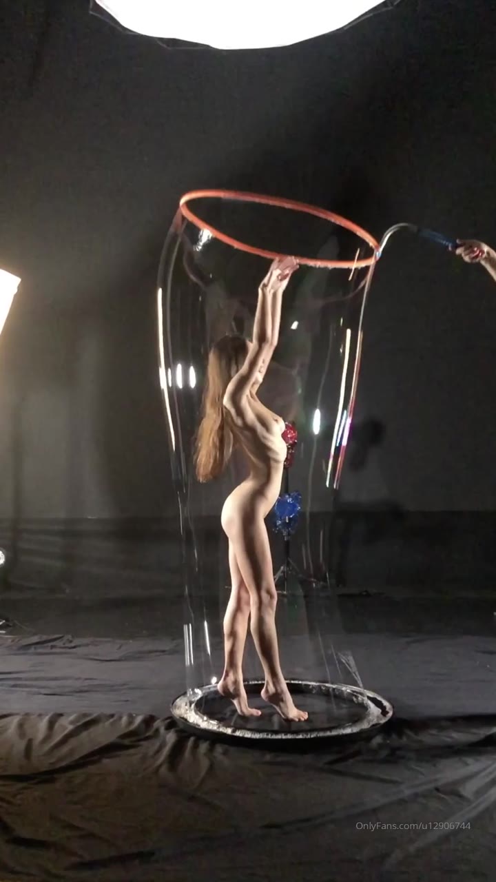 Gloria dildo Exposed