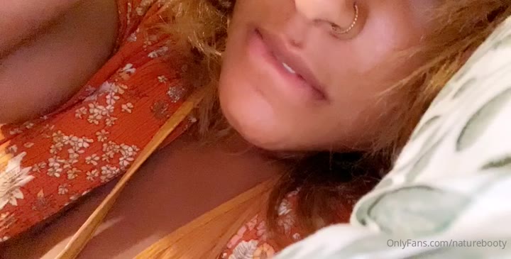 Exposed unwholesome NatureBooty bg