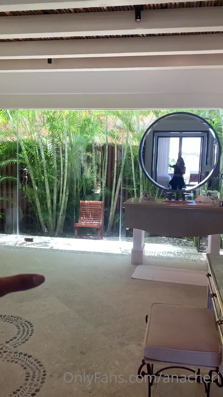 Anacheri Leak  full vid