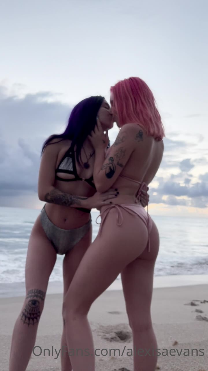 Alexisaevans l e a k e d  Full Movie