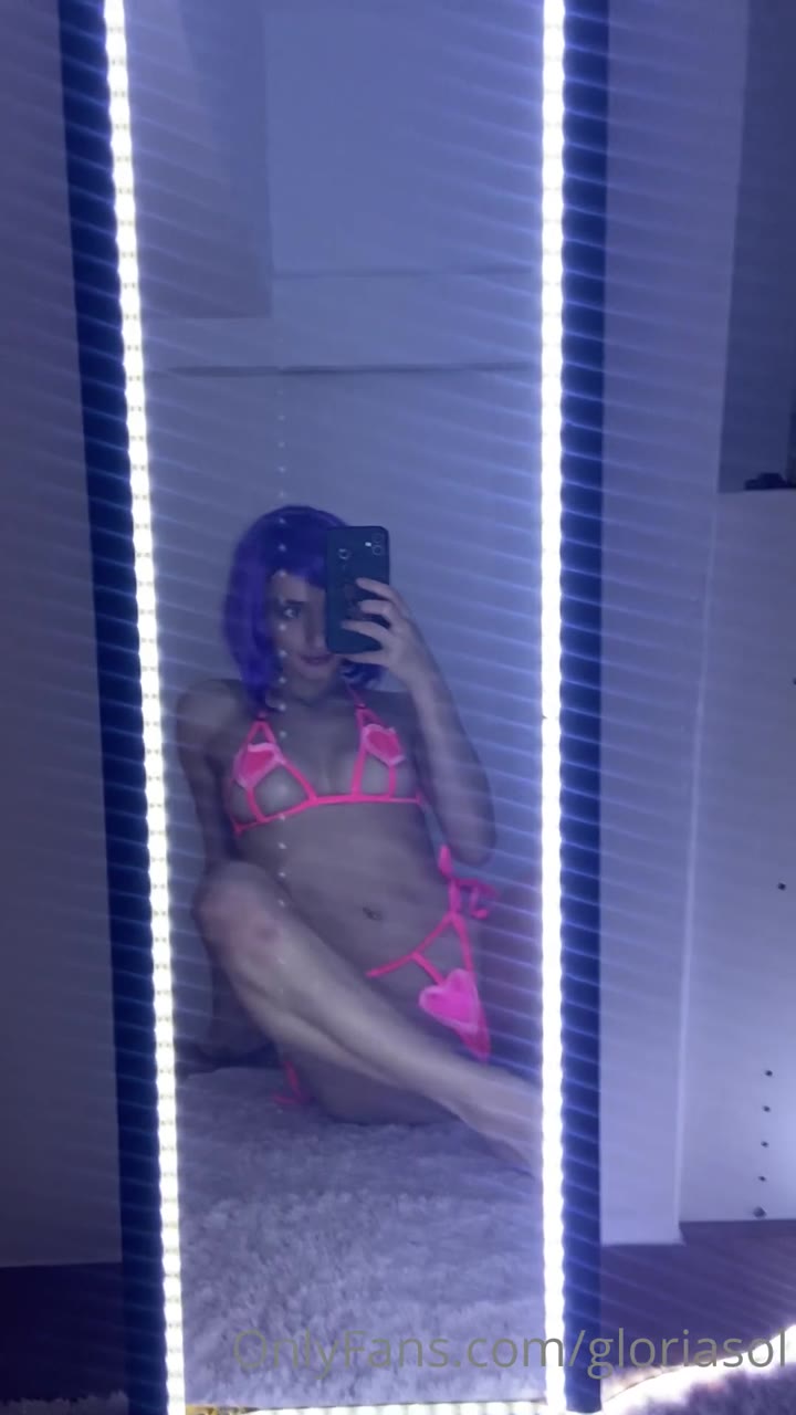 Gloria fucked Exposed