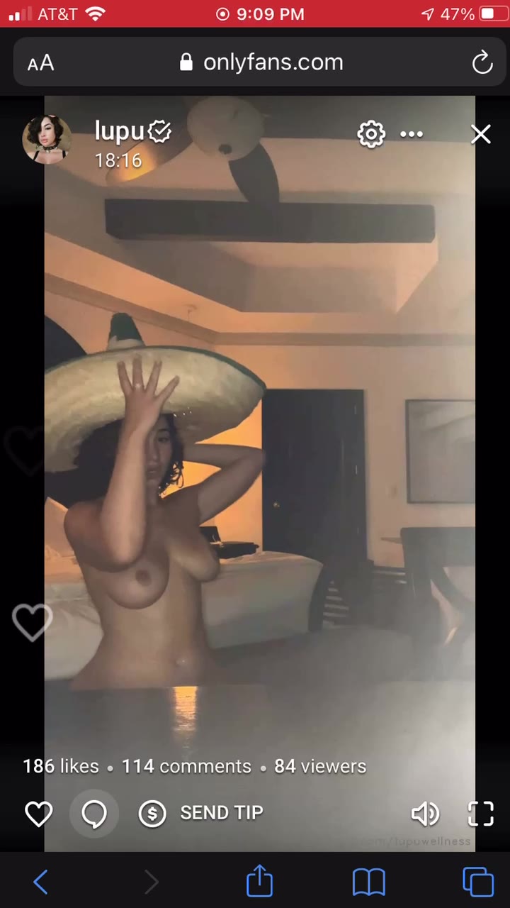 Exposed girl LupuWellness leaks OF