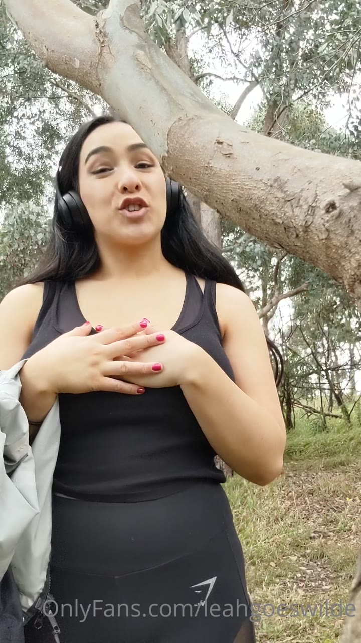 Epic erotica Leah Wilde sexy