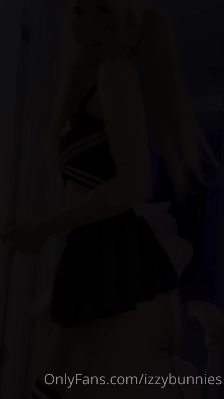 castrating izzybunnies o n l y f a n s Video Sensational