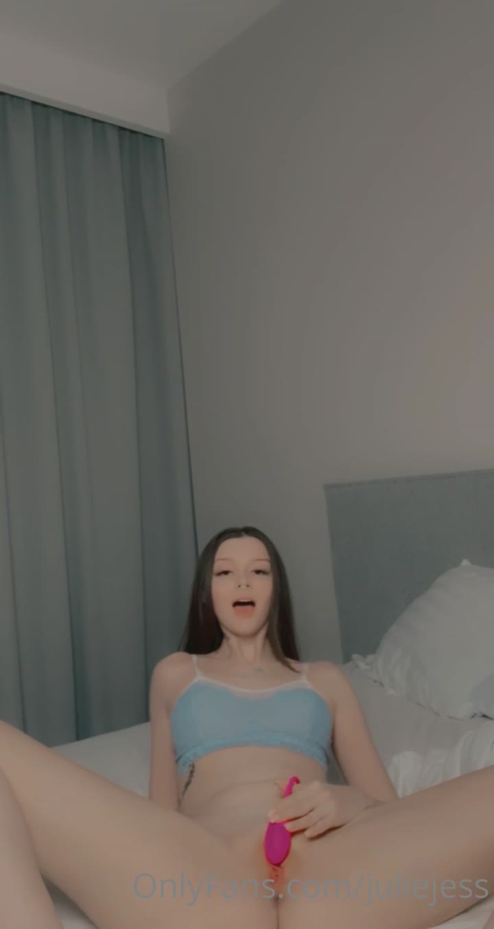 Juliejess collab Sensational