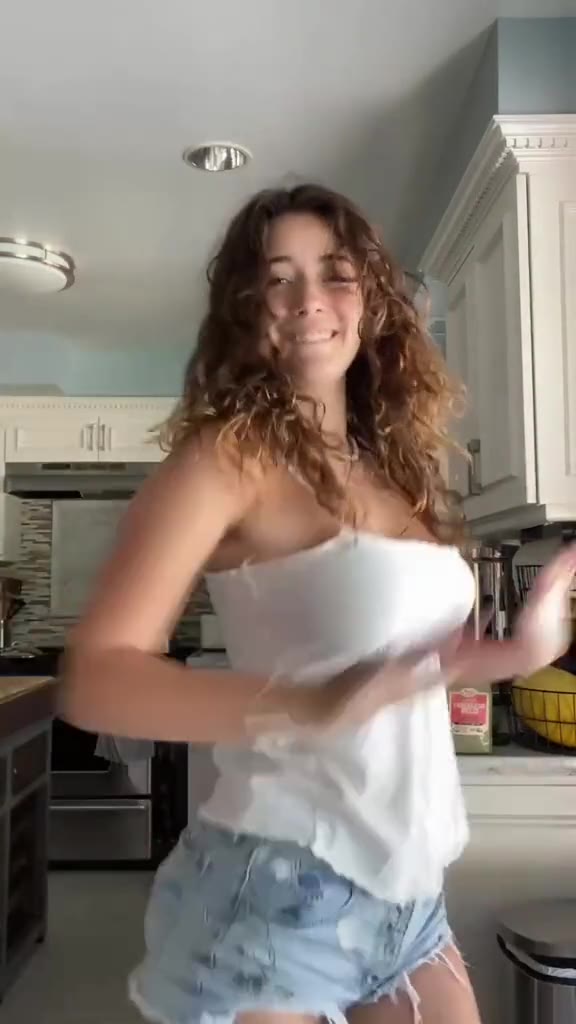 Epic Emily Cocea Naked leaked