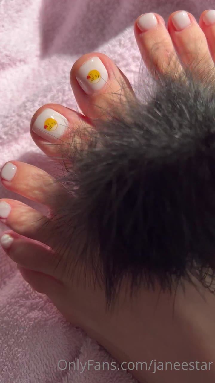 gracious Jane cams Sensational