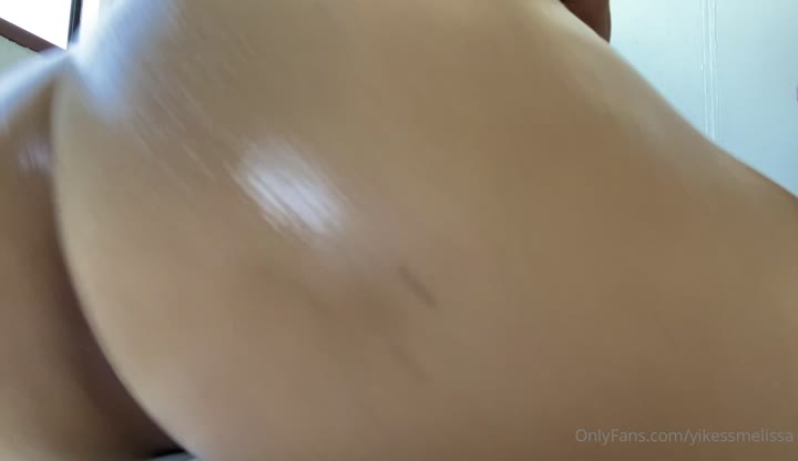 gracious YikessMelissa masturbating fullvideo