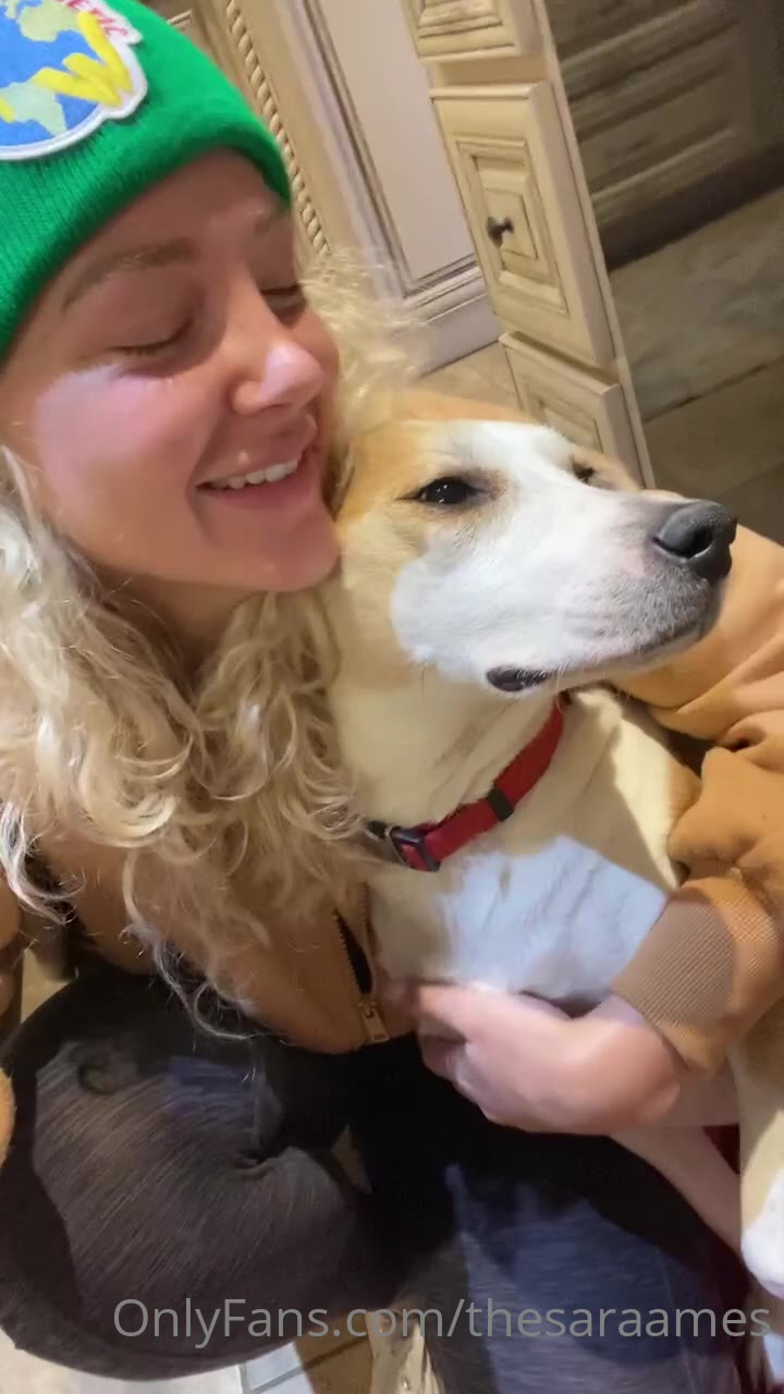 fleshy Sara Ames fapello