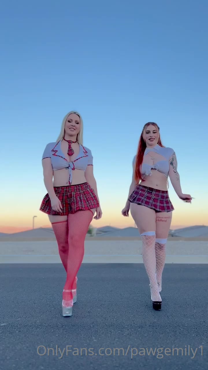 Exposed jezebel Emily Nude leaks