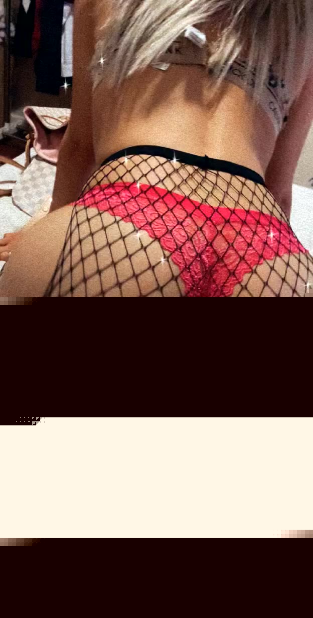 erotic izzybunnies Nude leak