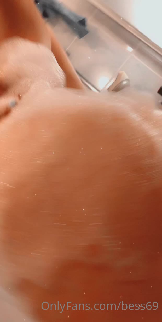 unfeminine Dripping Juliejess nude leaks onlyfans