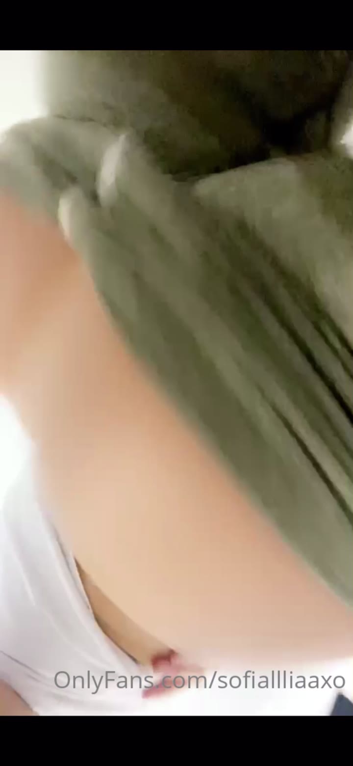 biddy sucking Safiyaa baby anal