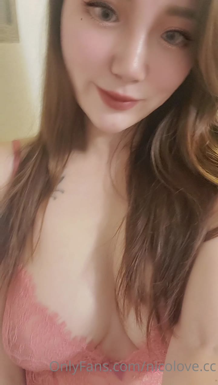 Nicolove Naked Leaks Epic