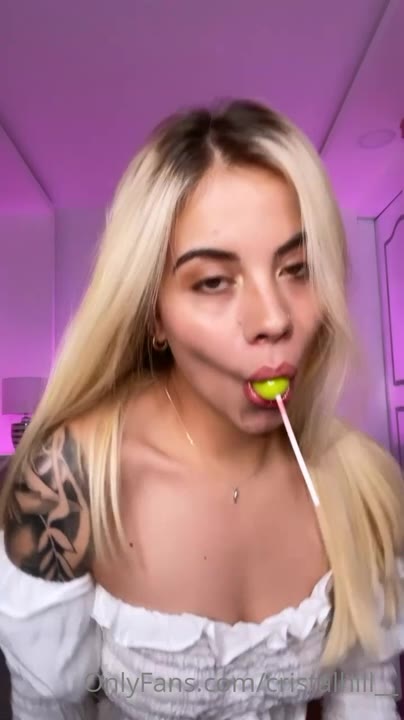 Sensational Cristal Hill camrip