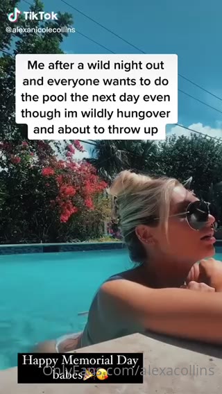 sweater-girl Alexa Collins solo Epic