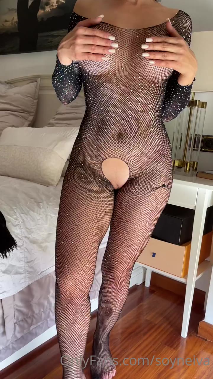 Sensational NeivaMara collab