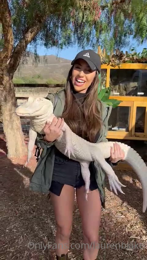 perverted sucking Lauren Blake Leak exposed