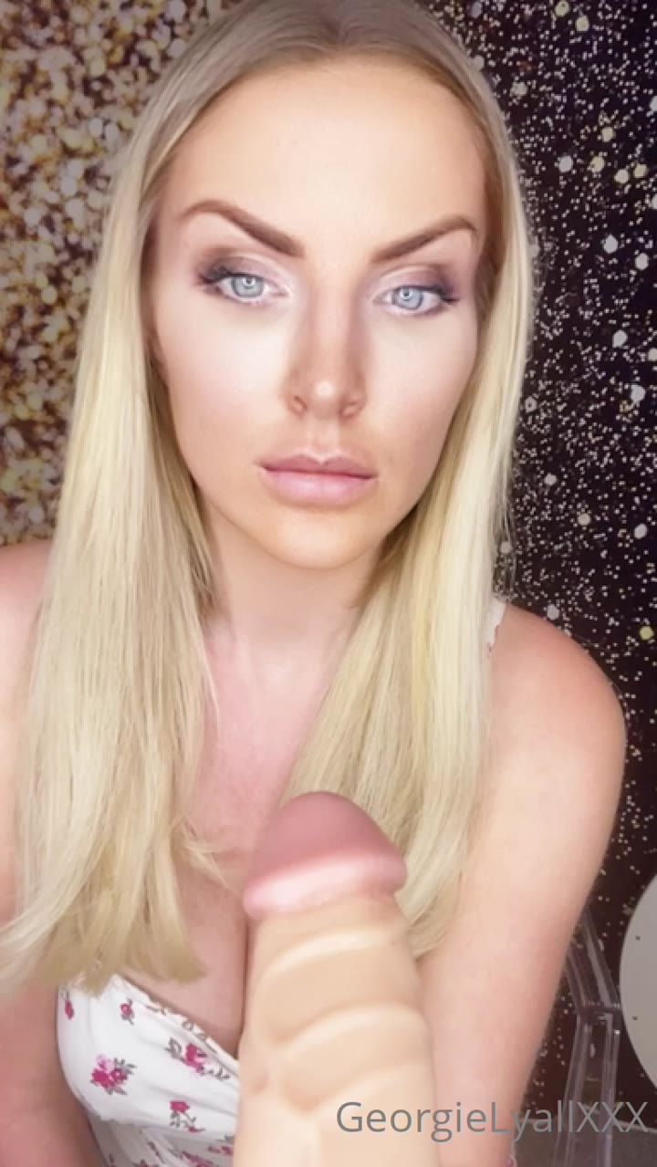 Epic gassy Georgia Lyall masturbating Exclusive full vid