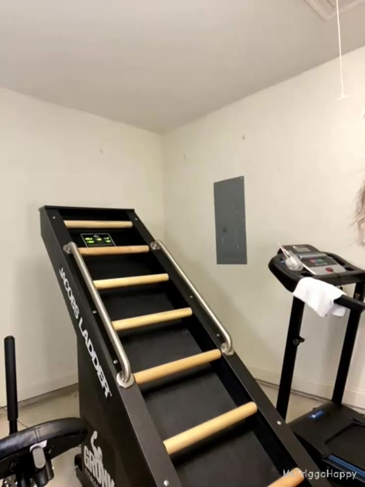 flying TriggaHappy fap Clip Exposed