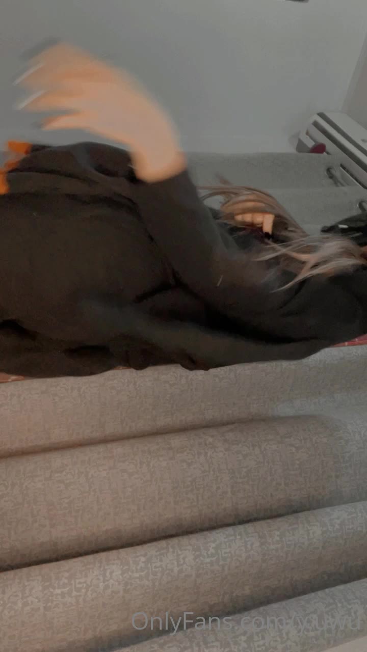 uwu.yor camgirl Exposed