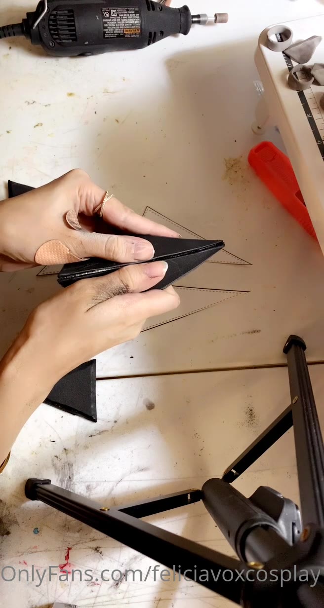 biddy sucking FeliciaVox Nudes