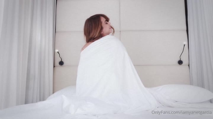 perfectwoman Yanet Garcia joi Epic