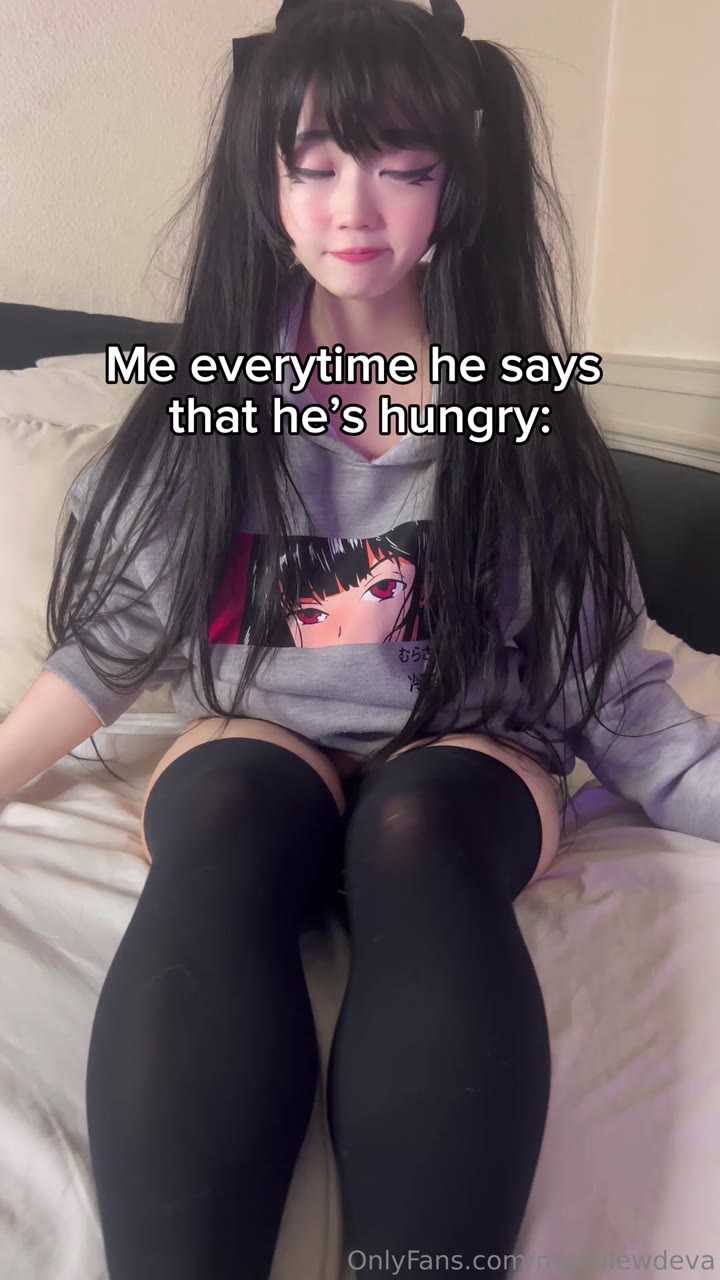 Exposed sleepy Moonlewdeva reddit Clip