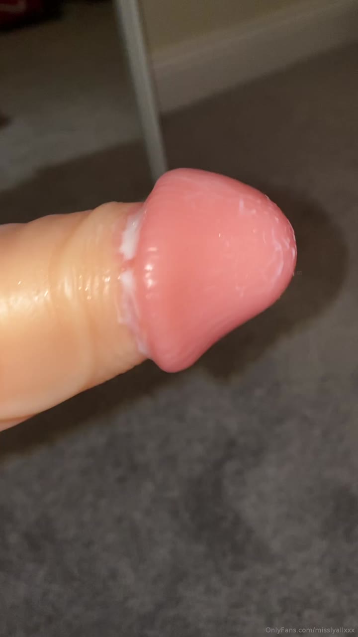 psychic Georgia Lyall collab