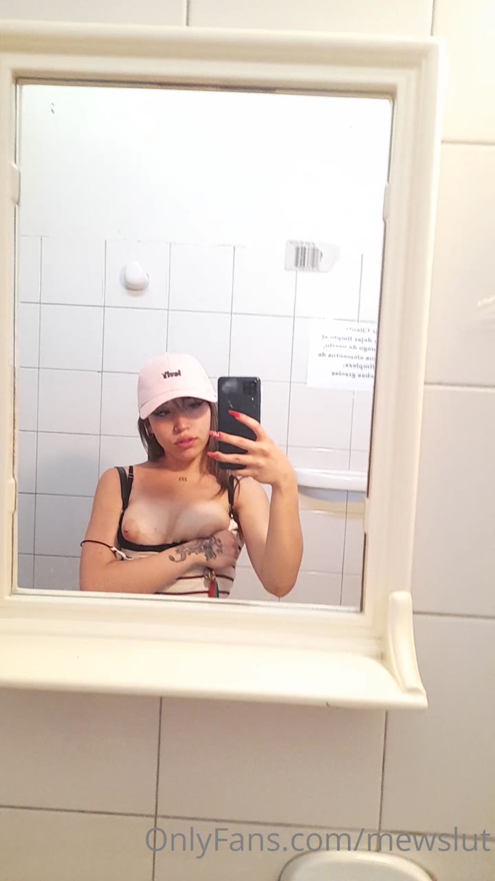 Sensational dirty-talking Mewqueen nsfw