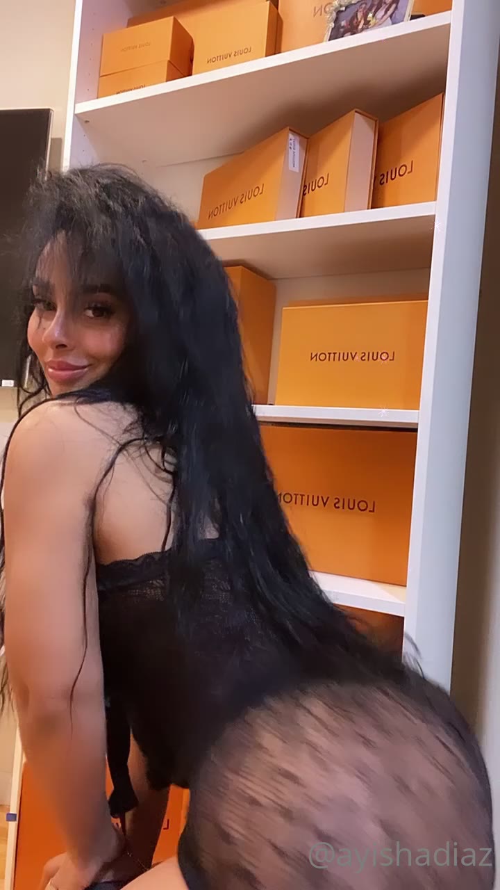 AyishaDiaz erome Exposed