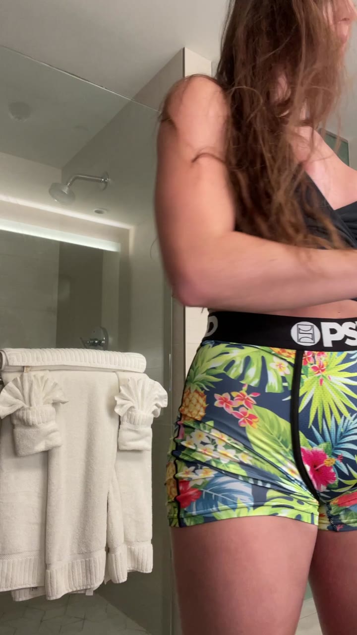 foul-mouthed JakaraMitchell Leak