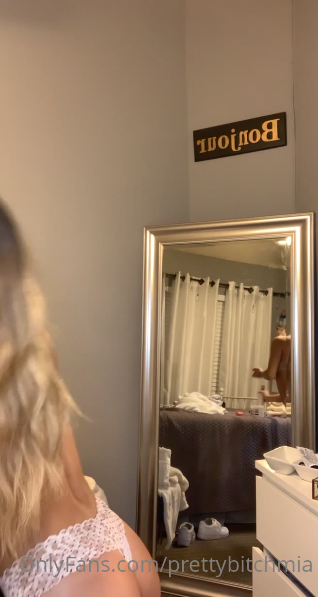 babie Pretty bit Mia fucked Vid