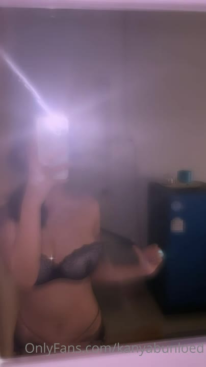 indecent Kanya Bunloed nude tits