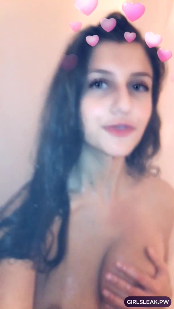 harpy sucking Danielle Dewese instagram